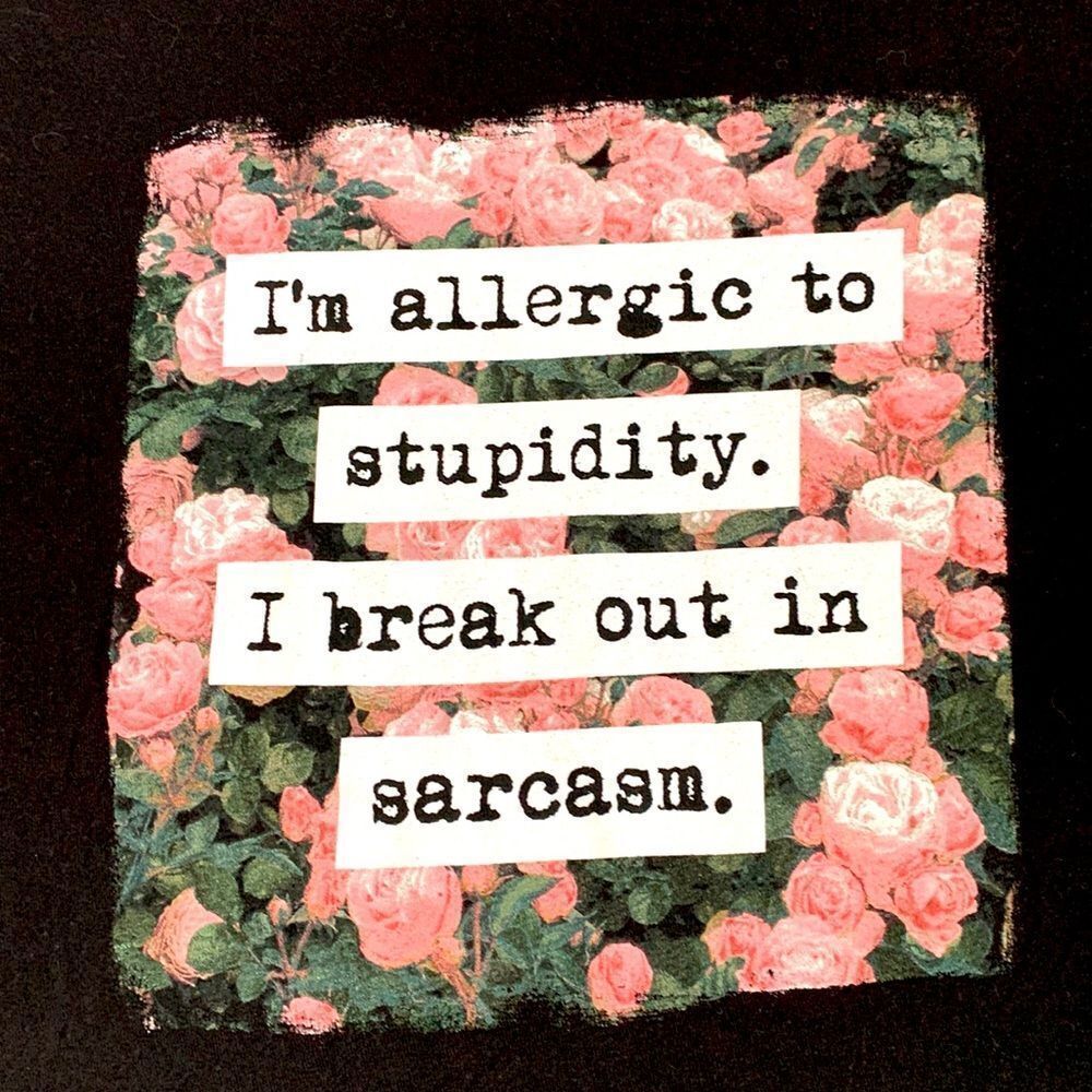 Black Matter “I’m Allergic to Stupidity” Graphic Fitted T-Shirt M Black